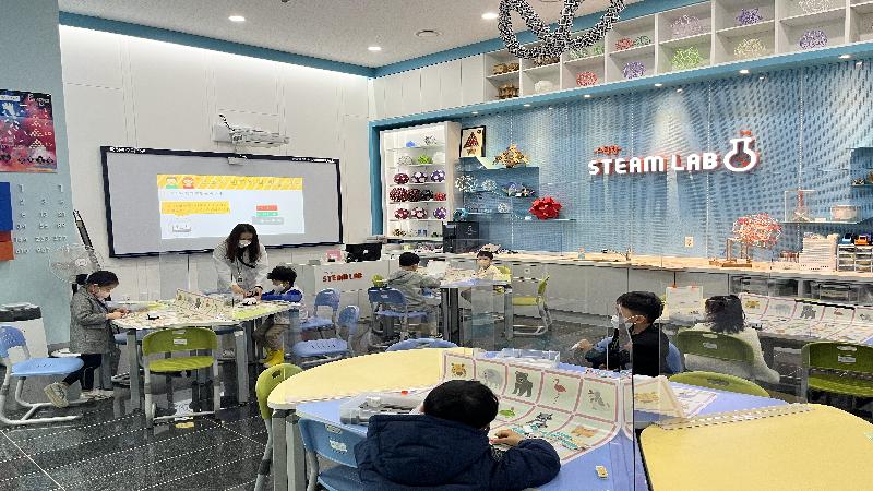 핸즈온 블록코딩 교육사진2