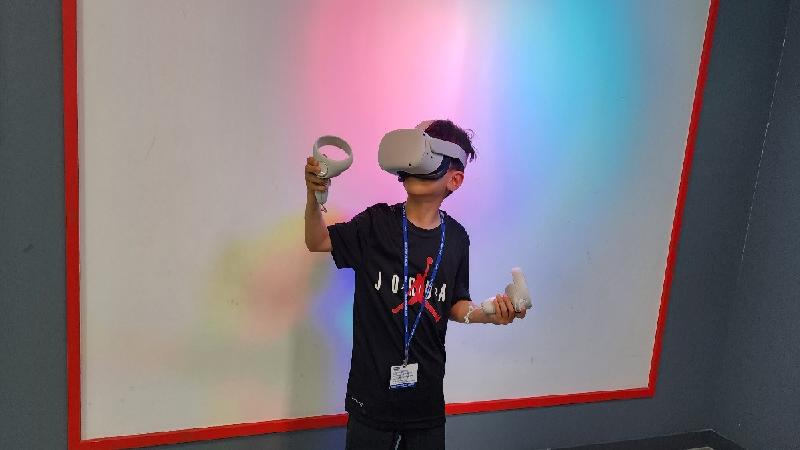  가상공간에서 그리는 VR 아트 체험사진